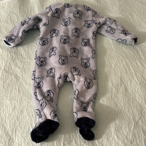 Winnie the Pooh pajamas - Picture 3 of 3